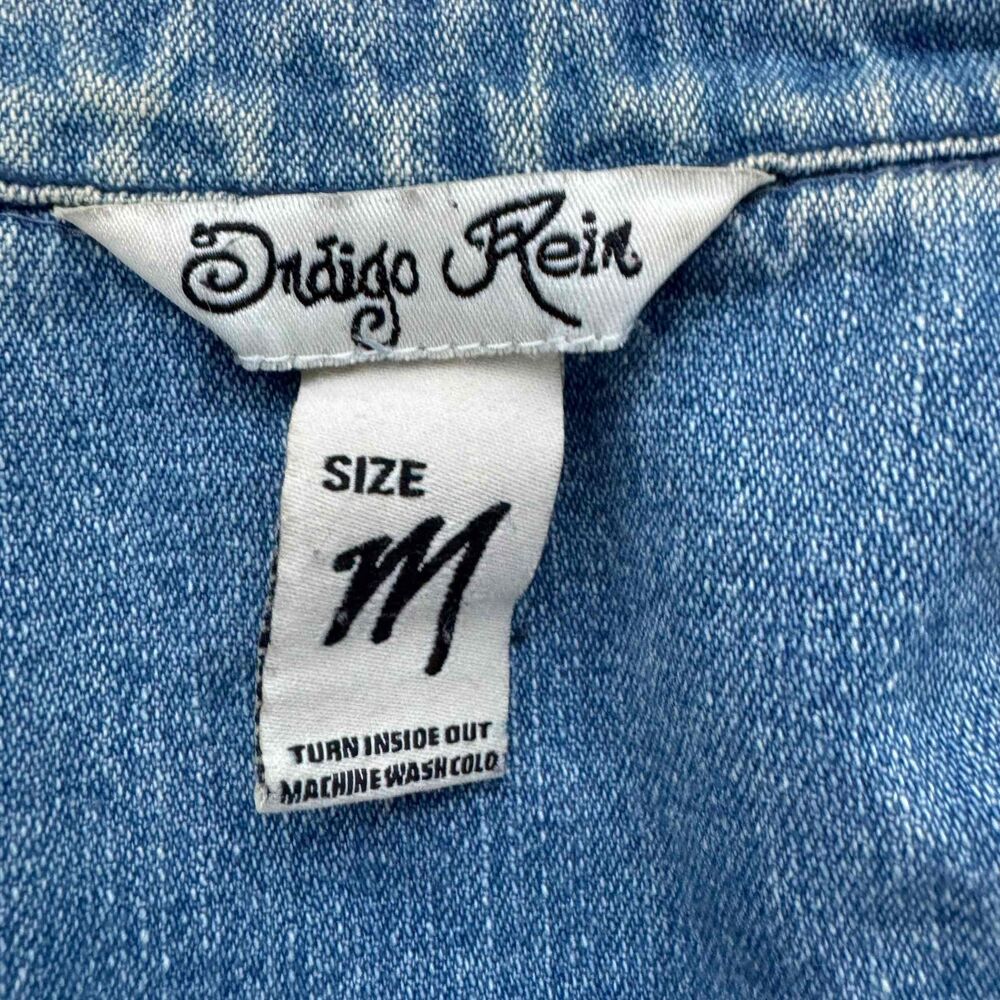 Indigo Rein Womens Blue Denim Jacket Button Front Long Sleeves Cropped Medium - Picture 12 of 16
